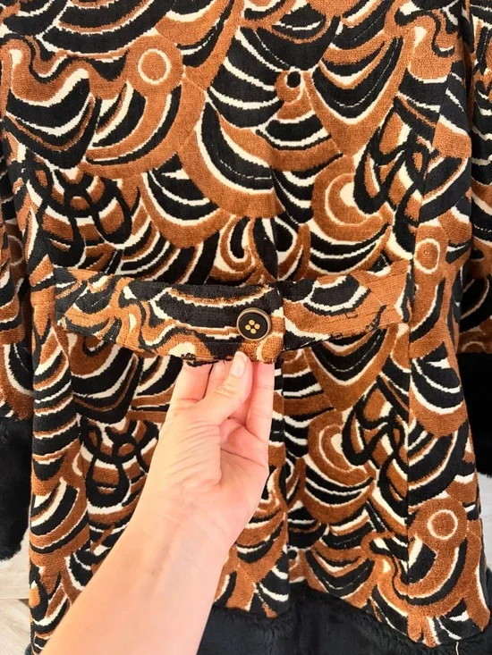 Vintage 60’s Psychedelic Tapestry Coat - Picture 14 of 16